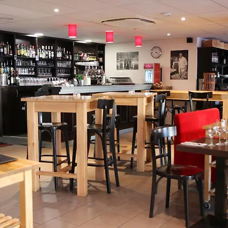 호텔 Le Quarre Bistrot